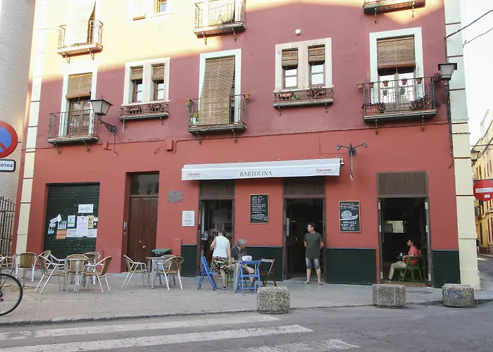 Deluxe Apartment San Julian With Parking
