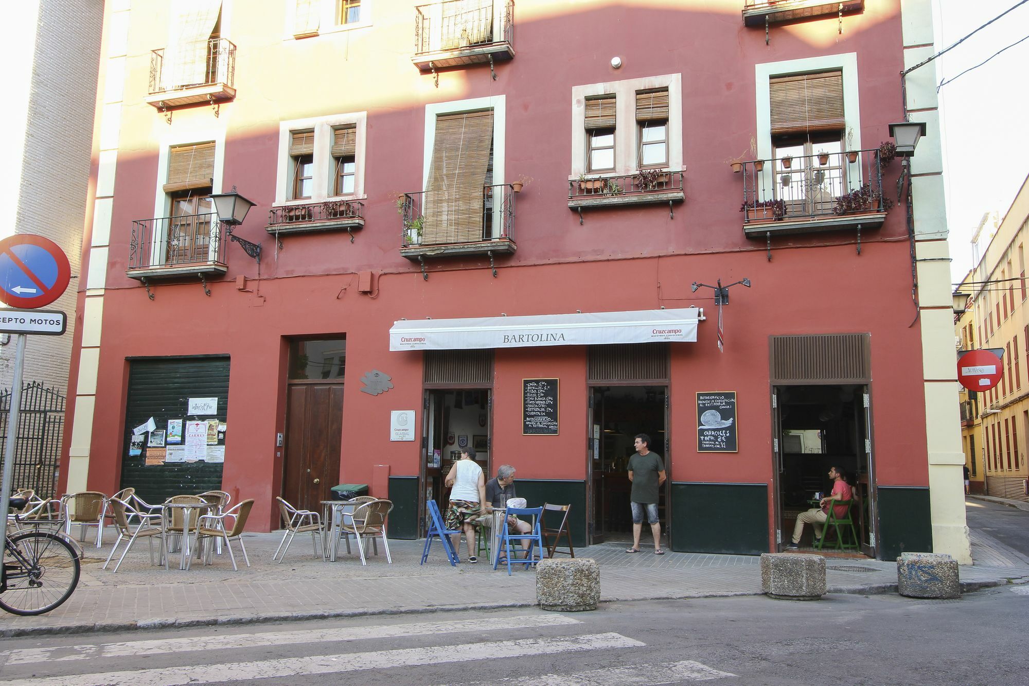 Deluxe San Julian With Parking