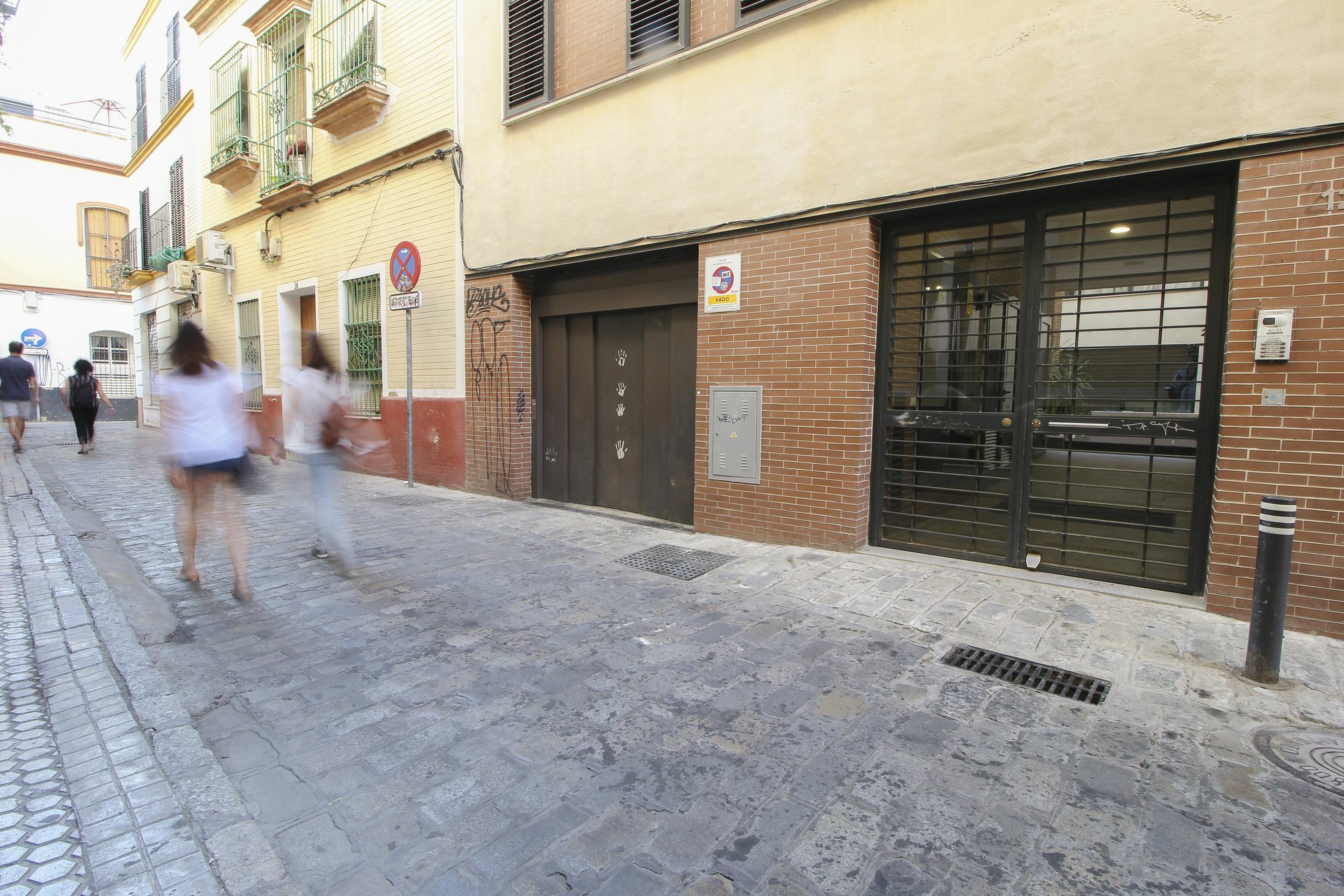 Deluxe San Julian With Parking
